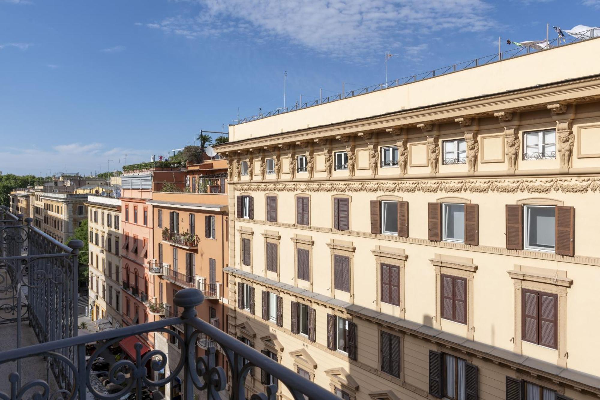 St Peter Twelve Bed & Breakfast Rome Exterior photo